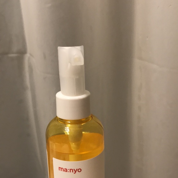 ma:nyo Pure Cleansing Oil - Picture 4 of 4